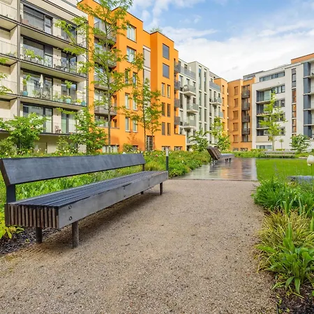 Novy Smichov-2 By Interhome Apartment