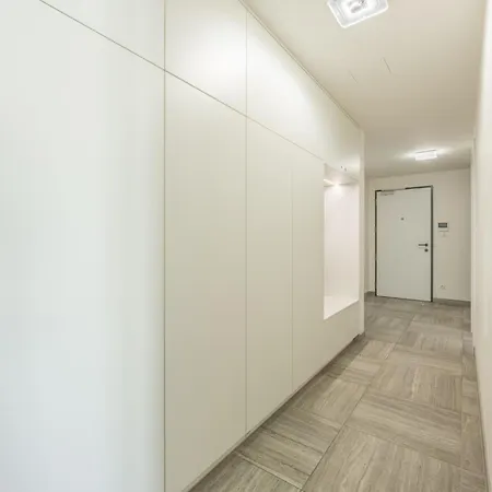 Novy Smichov-2 By Interhome Appartement