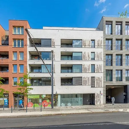 Appartement Novy Smichov-2 By Interhome Prague